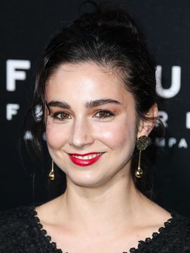 Watch Molly Ephraim on DIRECTV | DIRECTV